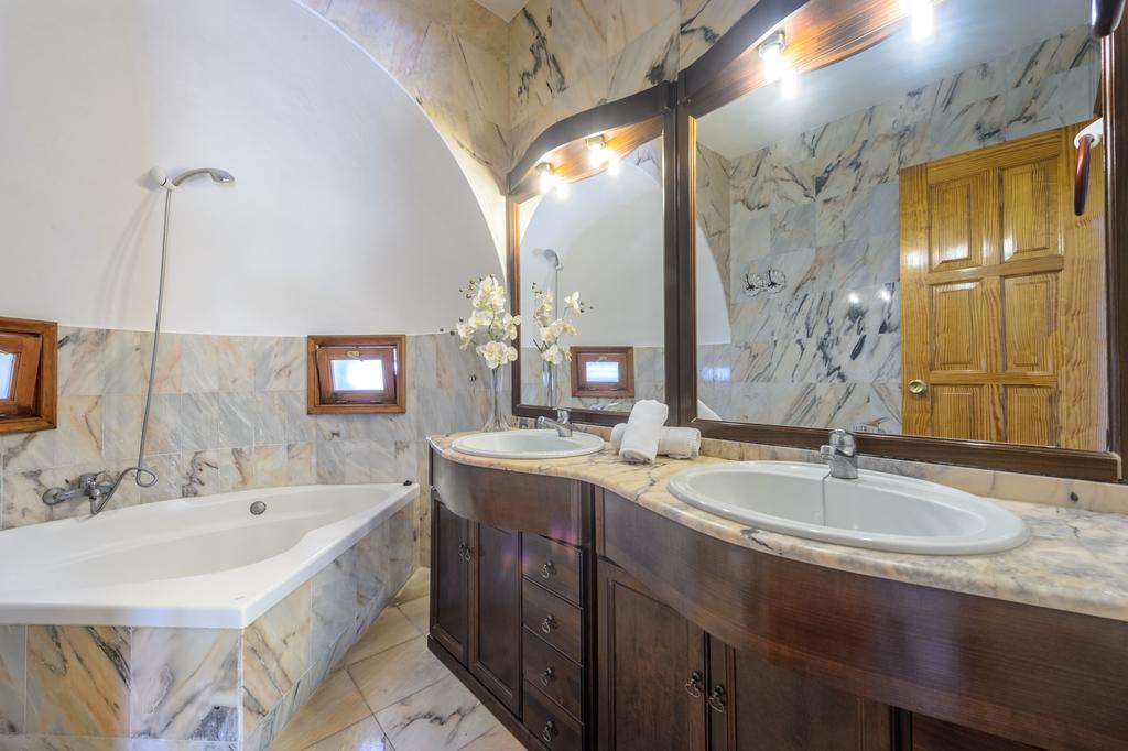 Villa Sa Descuberta Portinatx Bagian luar foto